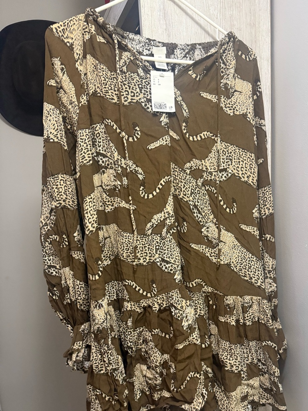 H&M Olive and Cream Leopard-Print Ruffle Tunic